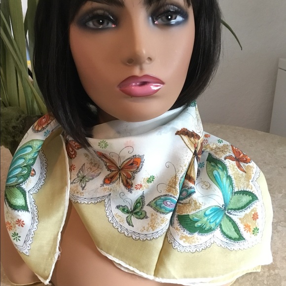 VTG Butterfly Scarf - Picture 4 of 5